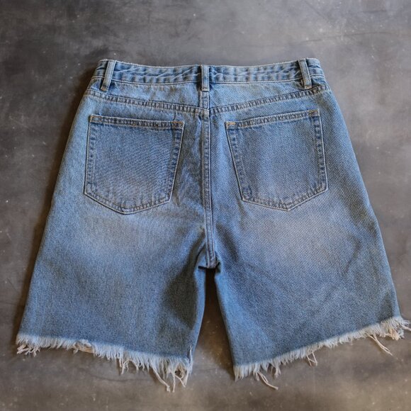 New w/Tags Q2 Bermuda Shorts M - Picture 2 of 3